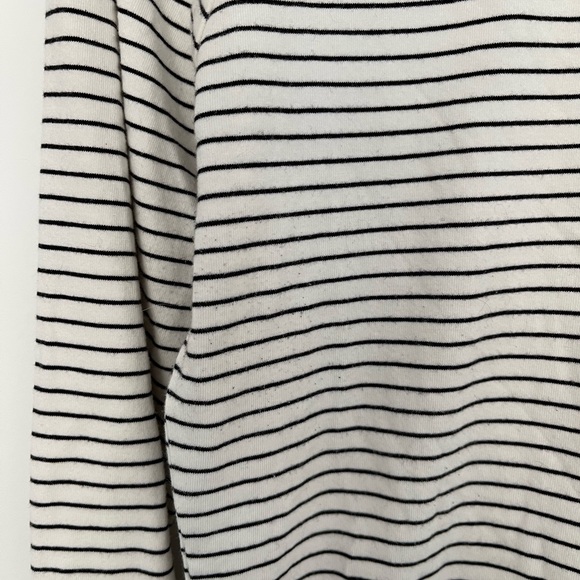 💕3/20$ Garage Boat Neck Open Back Long Sleeve Shirt - Picture 3 of 5